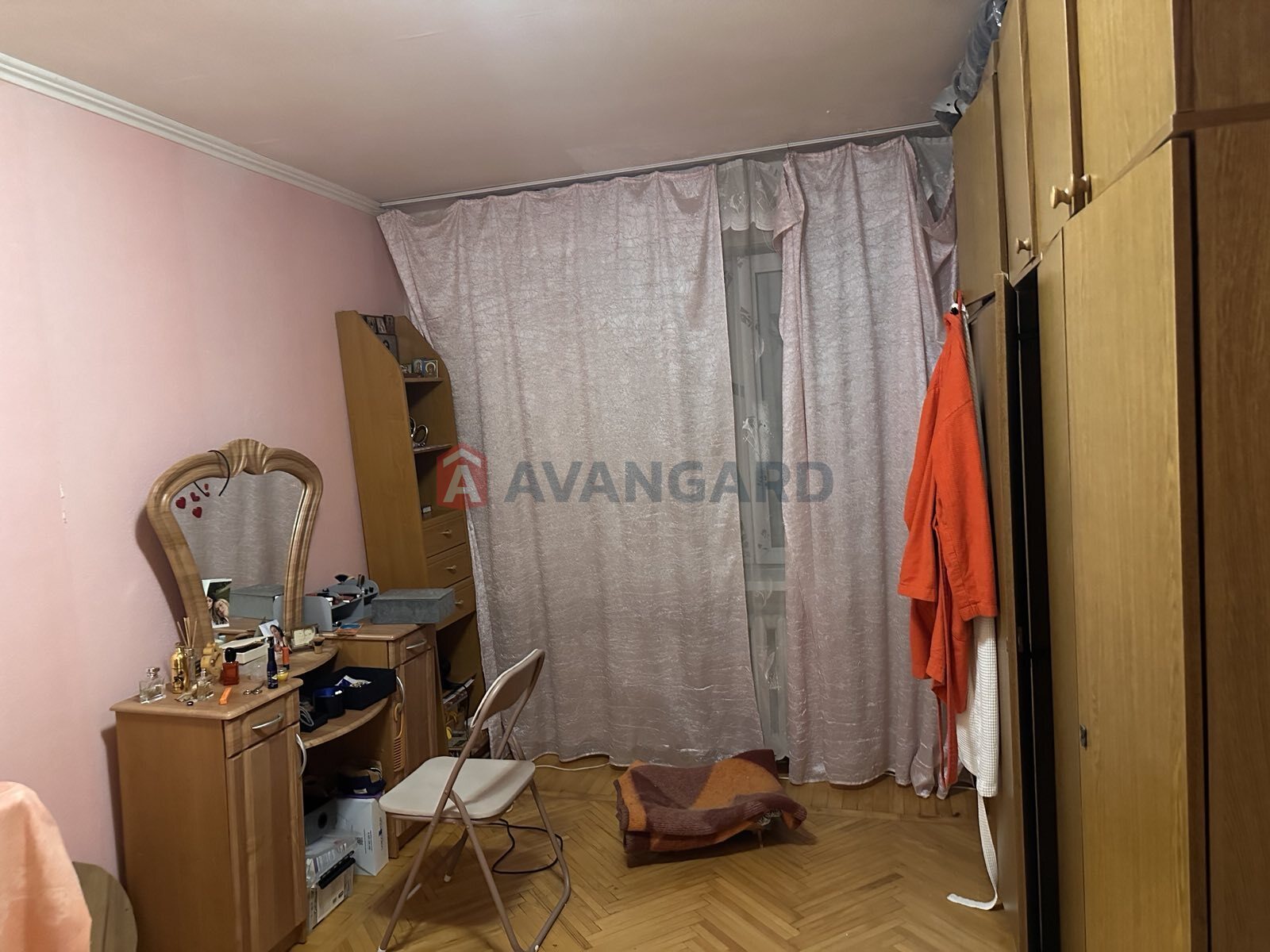 3 ��. ��������, 64/46/9 ��. �., 9/9 ������ ���� 17