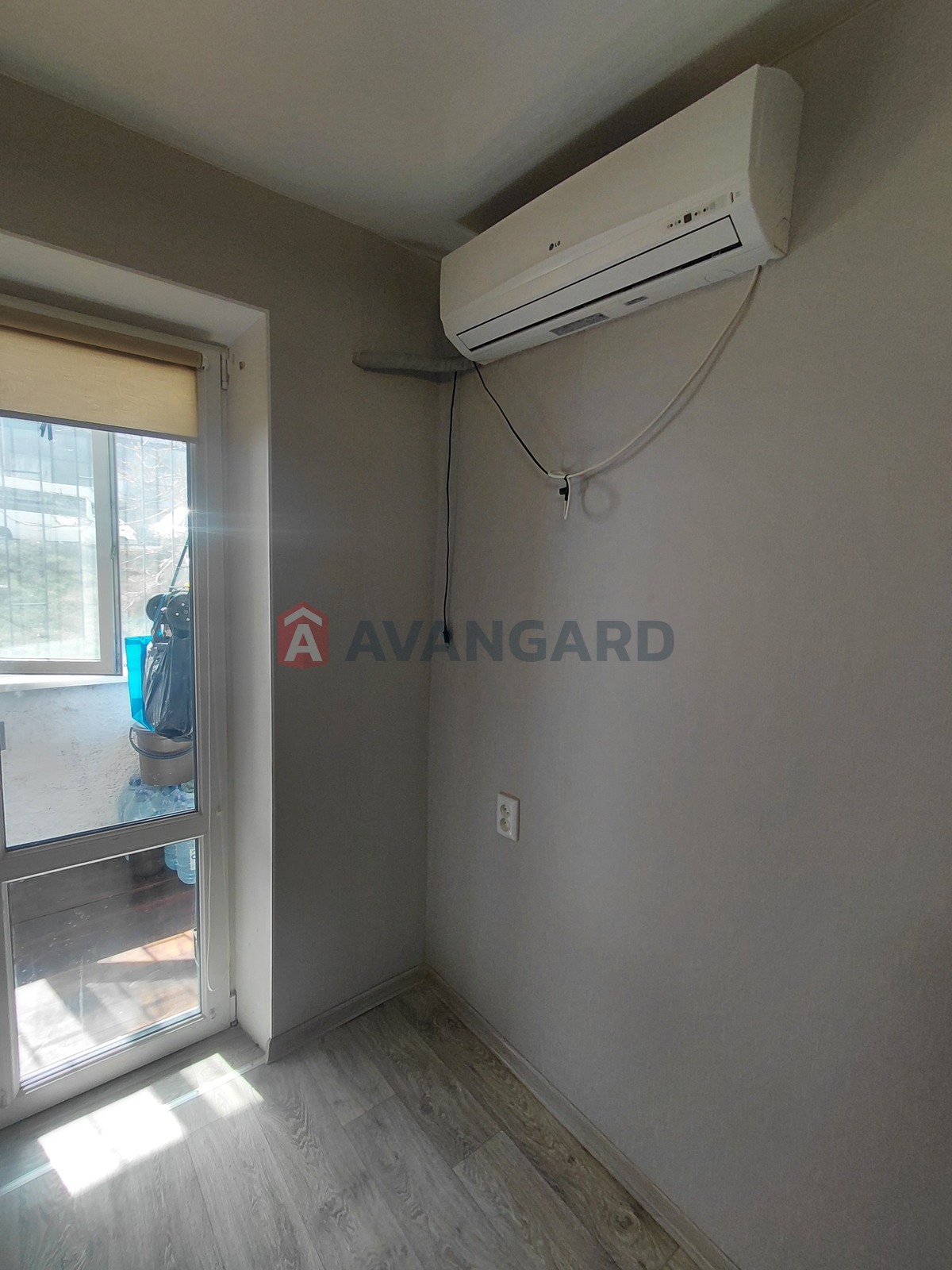 2 ��. ��������, 51/-/12 ��. �., 1/9 ������ ���� 7