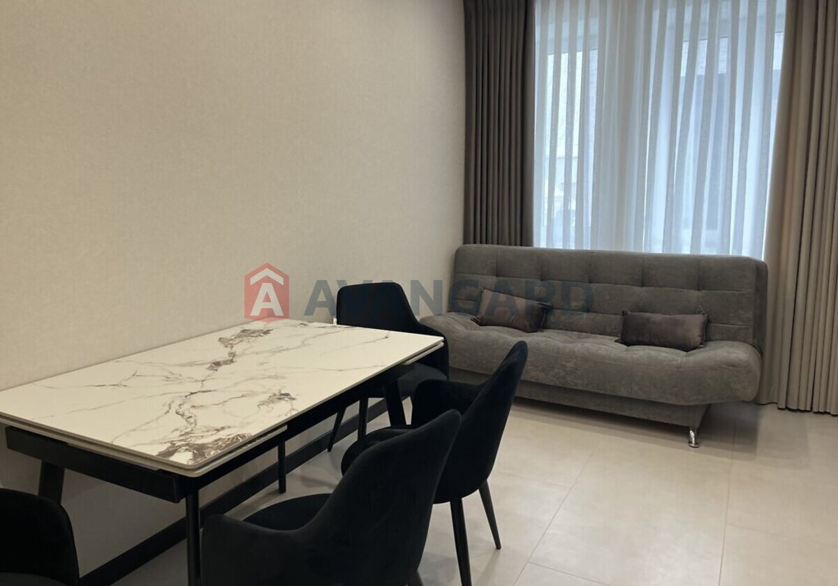 2 ��. ��������, 70/38/16 ��. �., 2/10 ������ ���� 18