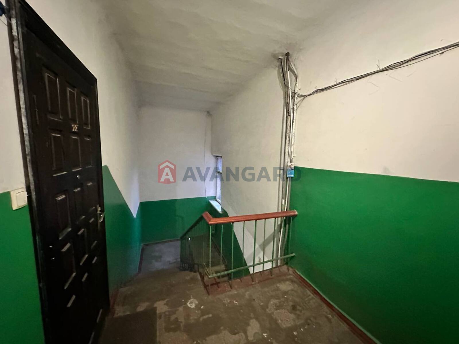 3 ����. ��������, 71/40/8 ��. �., 3/3 ���� ���� 15