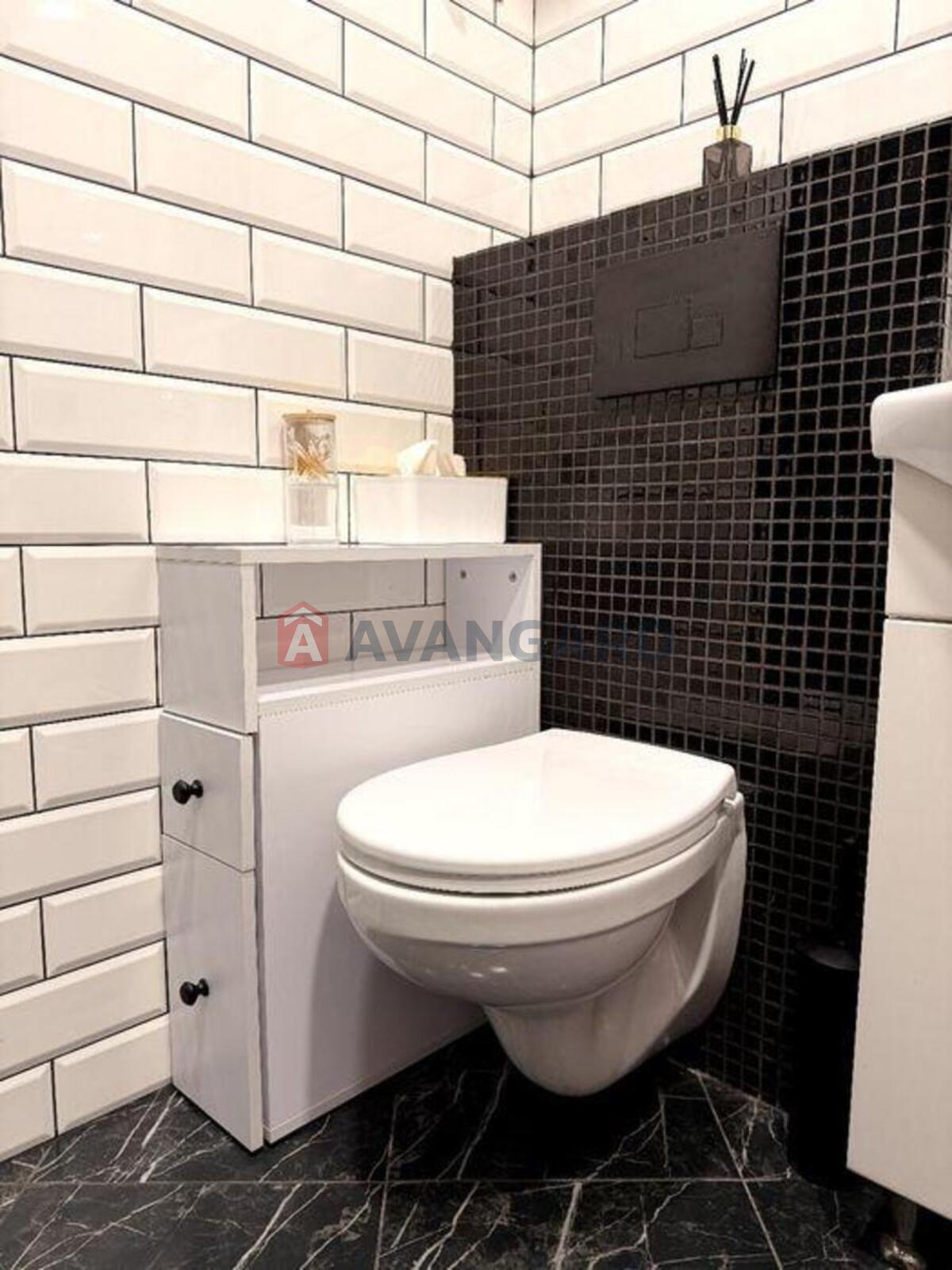 1 ��. ��������, 32/-/9 ��. �., 8/10 ������ ���� 2