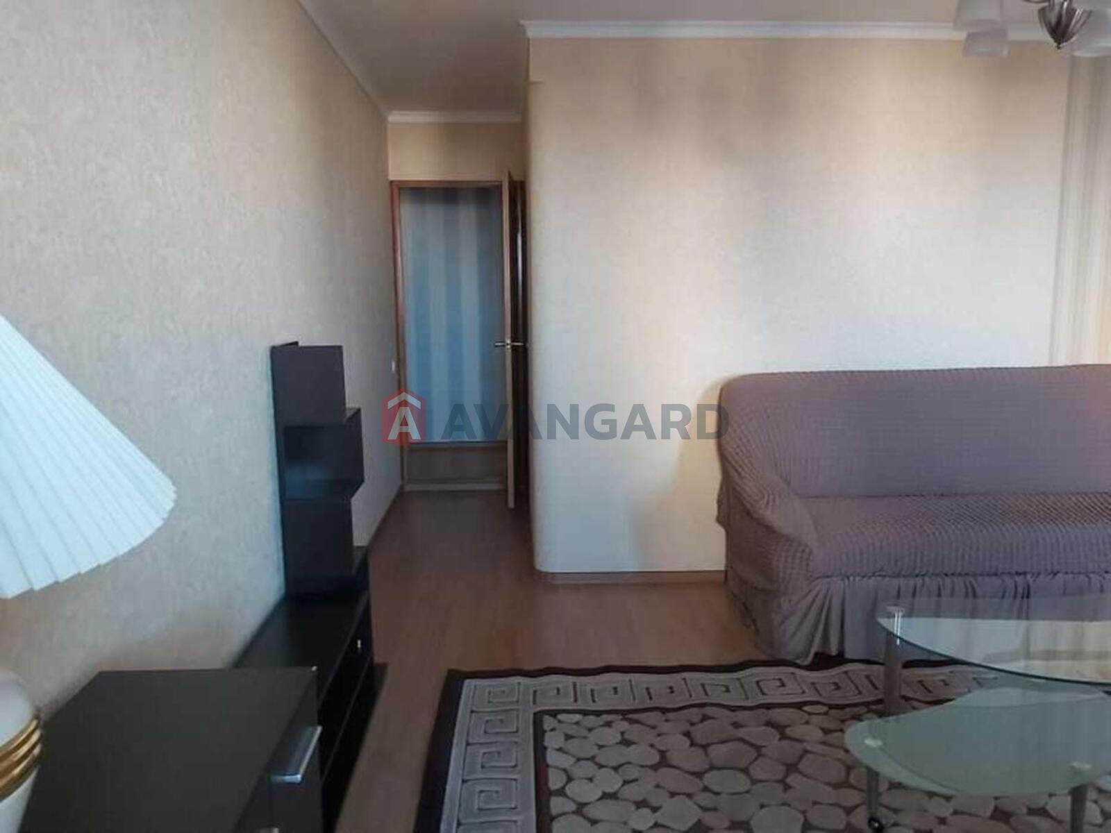 2 ��. ��������, 66/-/8 ��. �., 15/18 ������ ���� 4