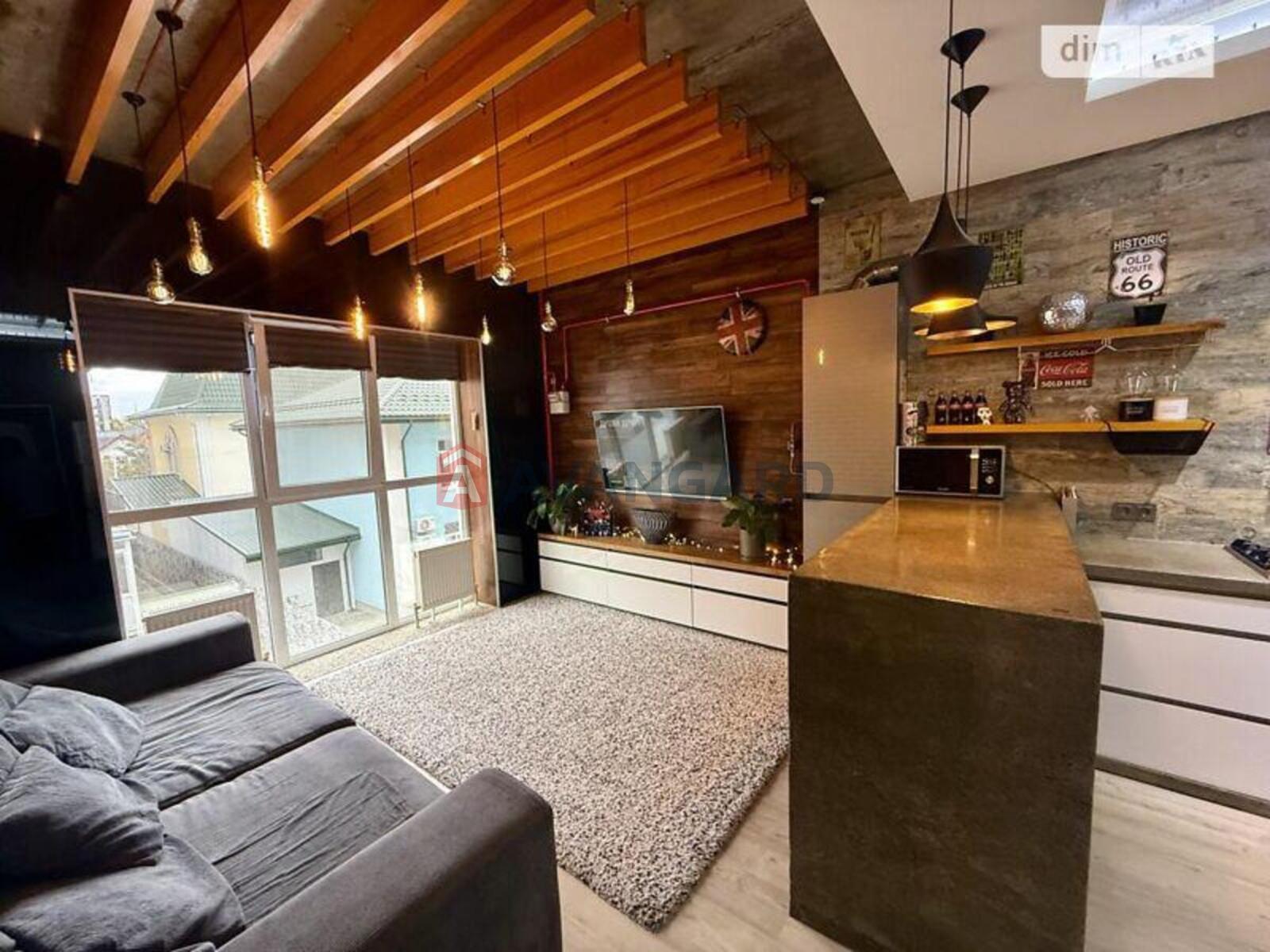 2 ��. ��������, 53/18/25 ��. �., 3/5 ������ ���� 2