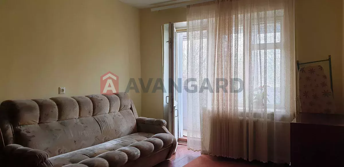 2 ��. ��������, 43/-/6 ��. �., 2/5 ������ ���� 6