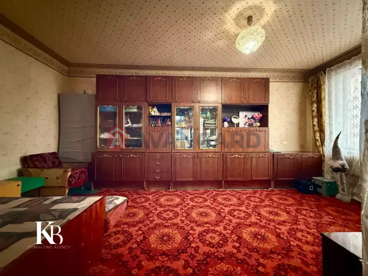 2 ��. ��������, 45/27/7 ��. �., 10/11 ������ ���� 4