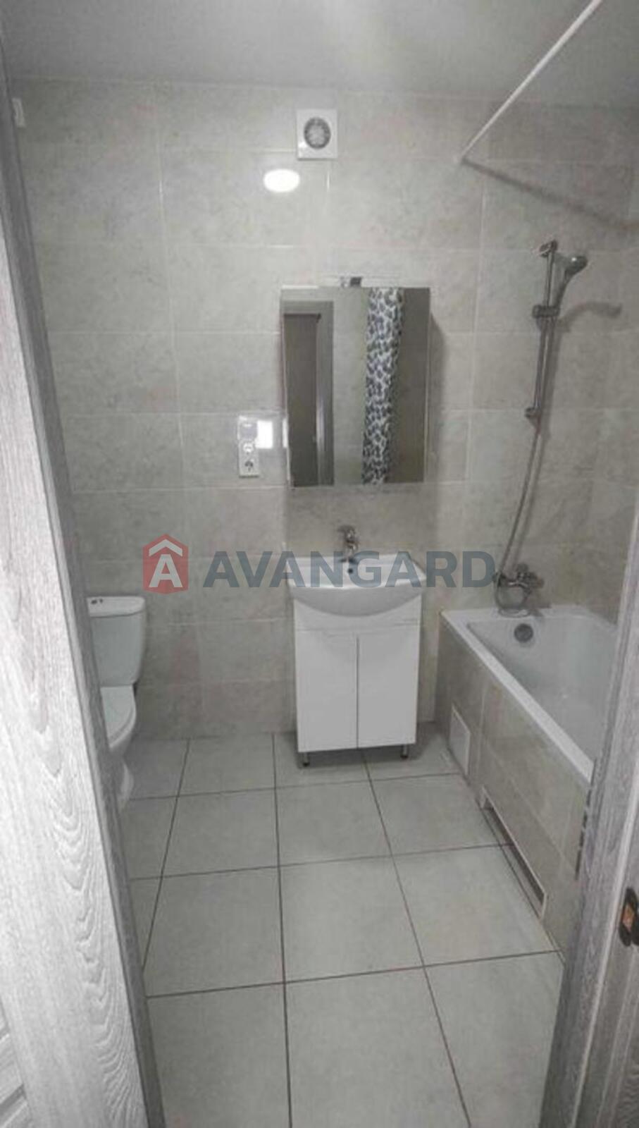 1 ��. ��������, 35/-/8 ��. �., 3/4 ������ ���� 8