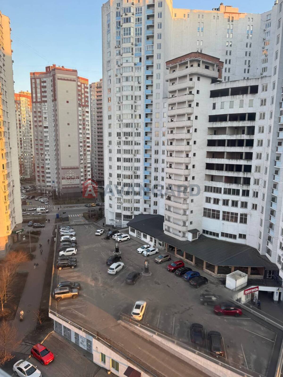 1 ��. ��������, 51/22/12 ��. �., 11/24 ������ ���� 8