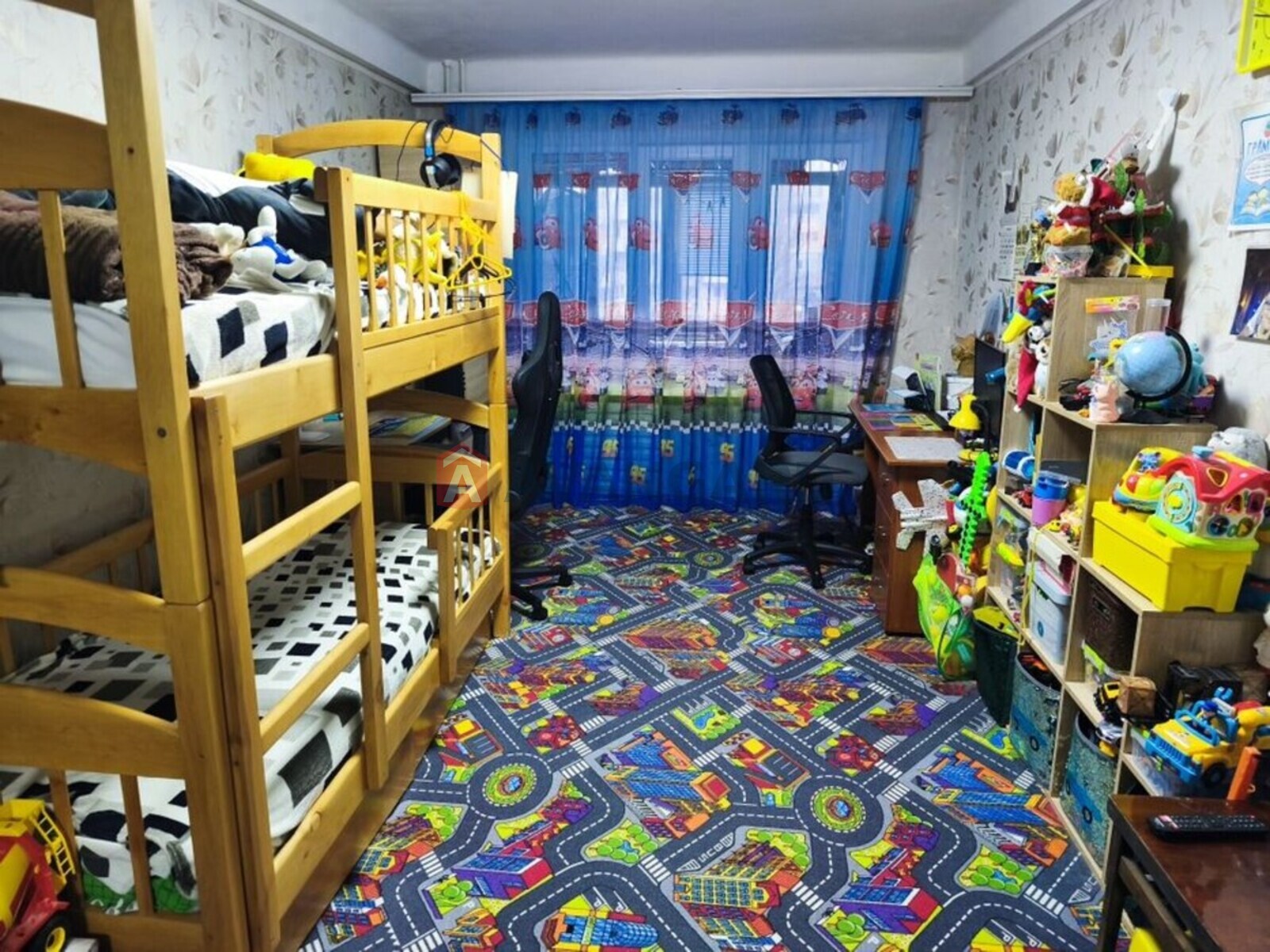 3 ����. ��������, 68/-/7 ��. �., 5/9 ���� ���� 2