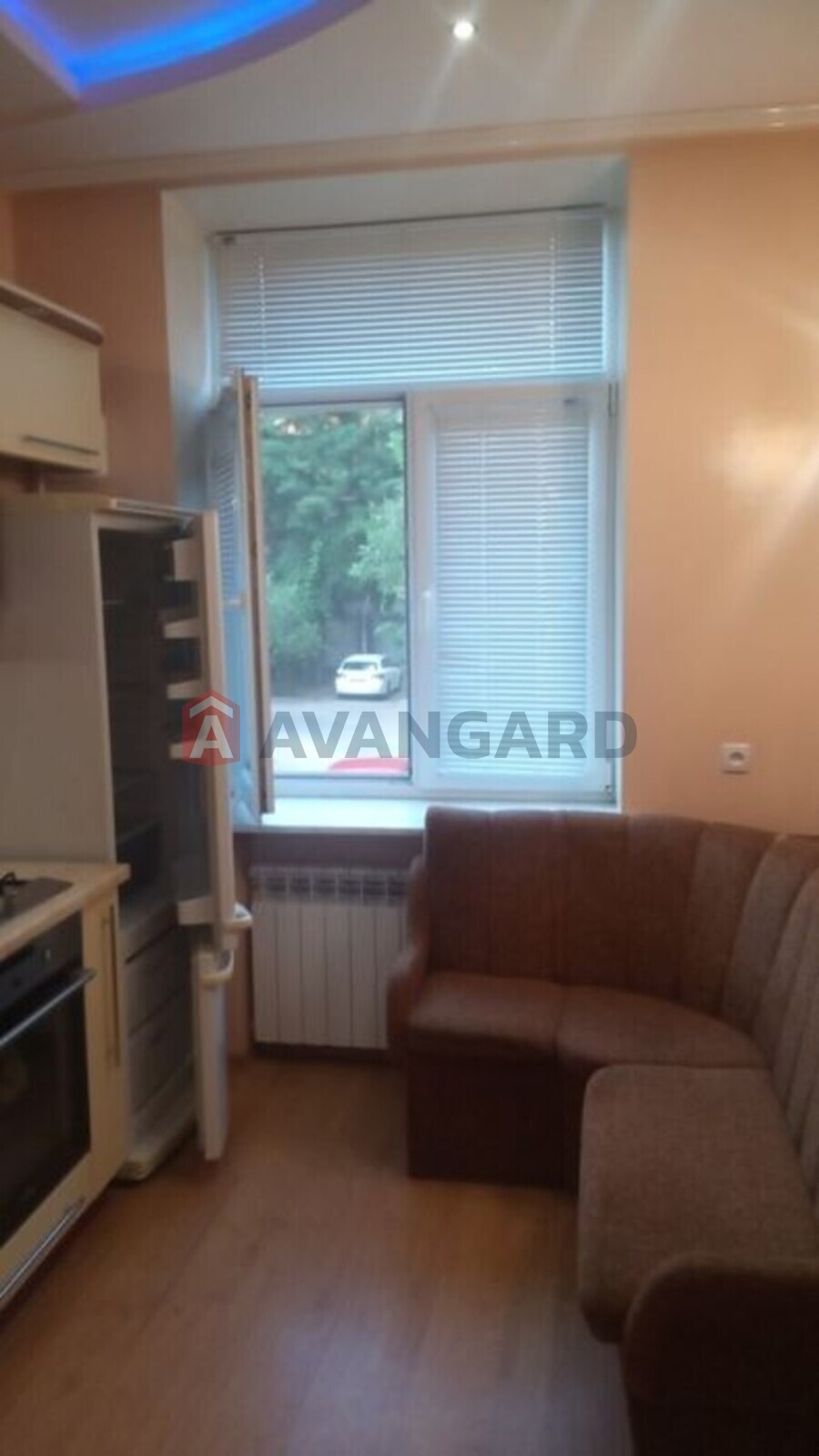 2 ��. ��������, 51/-/12 ��. �., 1/5 ������ ���� 16