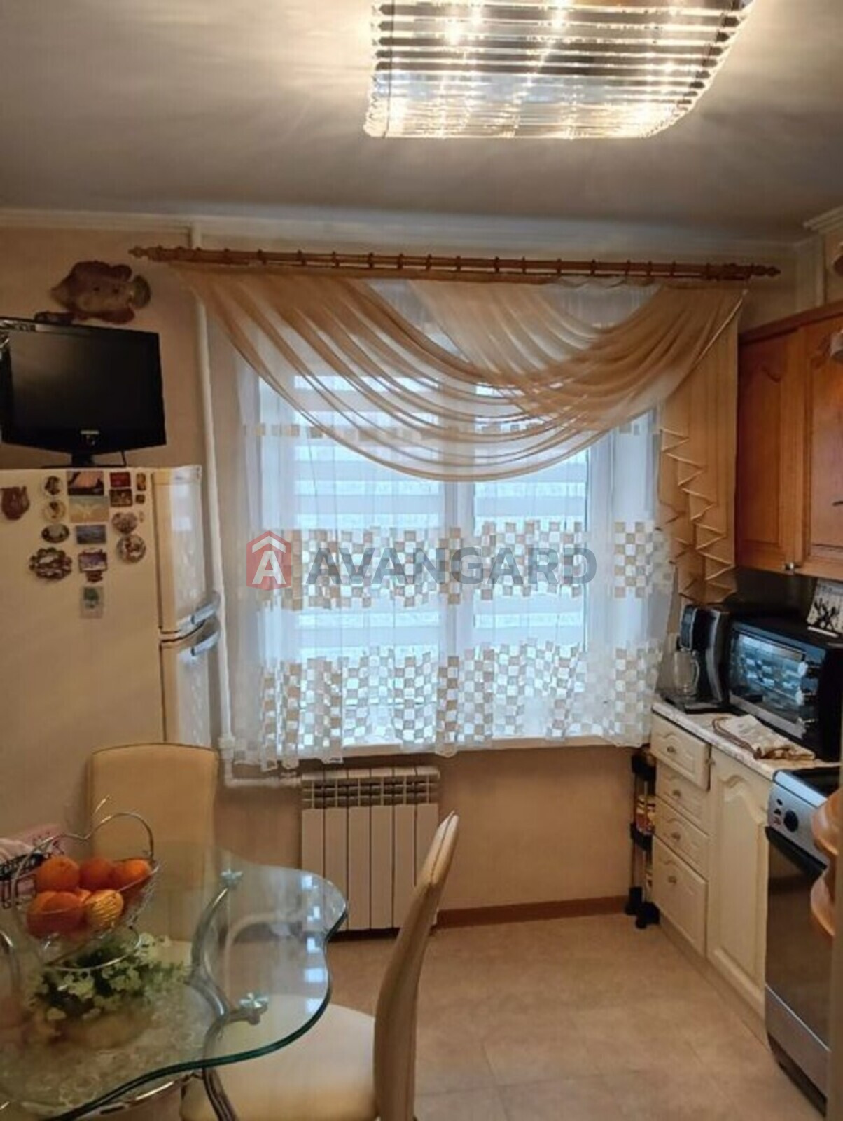 2 ����. ��������, 52/-/8 ��. �., 2/9 ���� ���� 4