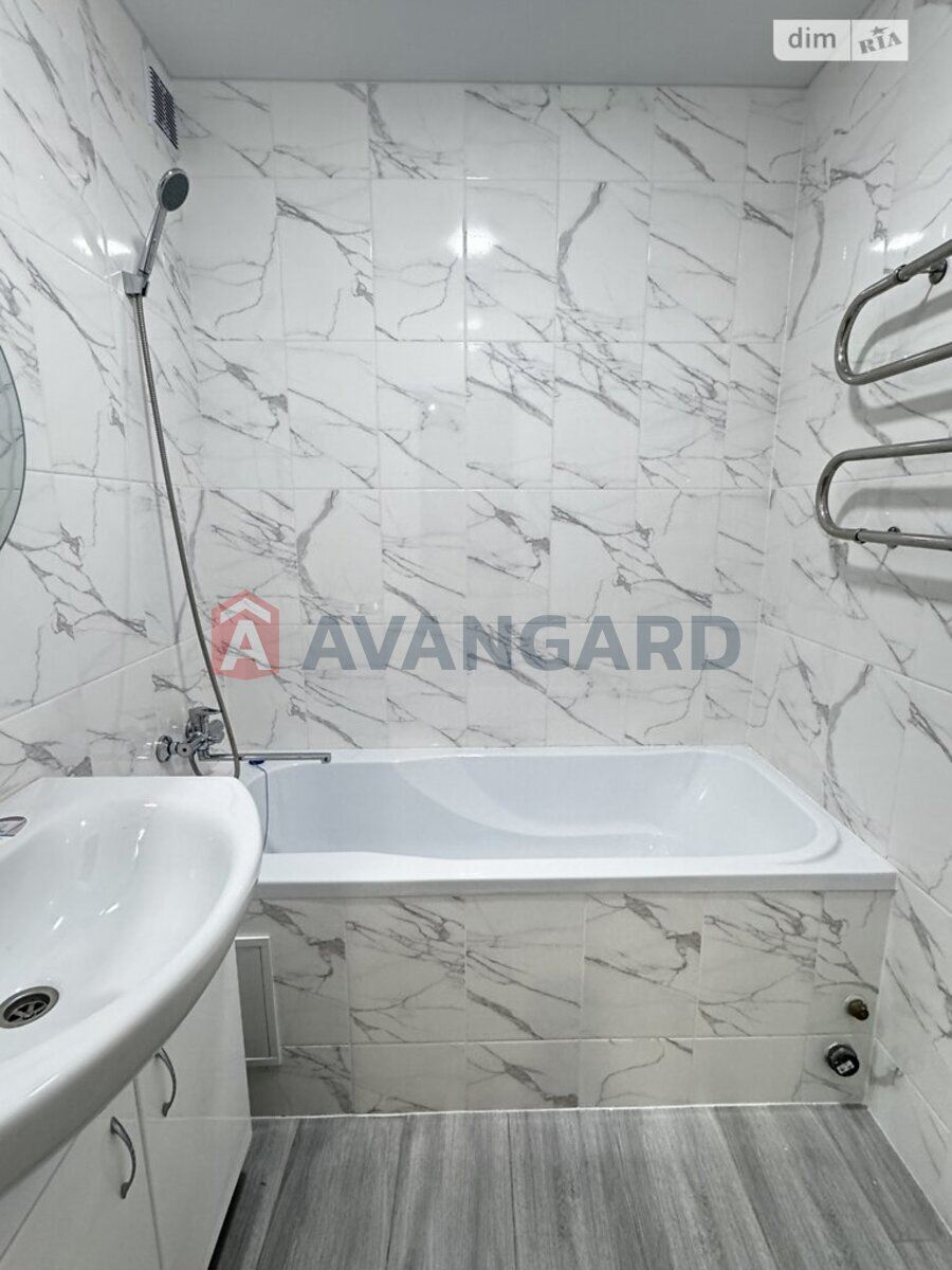 2 ��. ��������, 50/28/8 ��. �., 4/9 ������ ���� 11