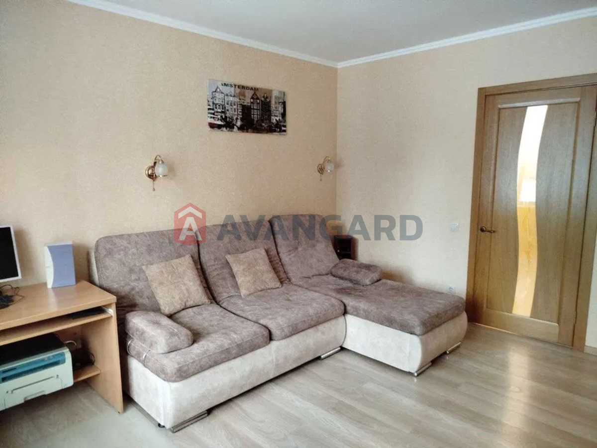 2 ��. ��������, 60/-/9 ��. �., 1/5 ������ ���� 5