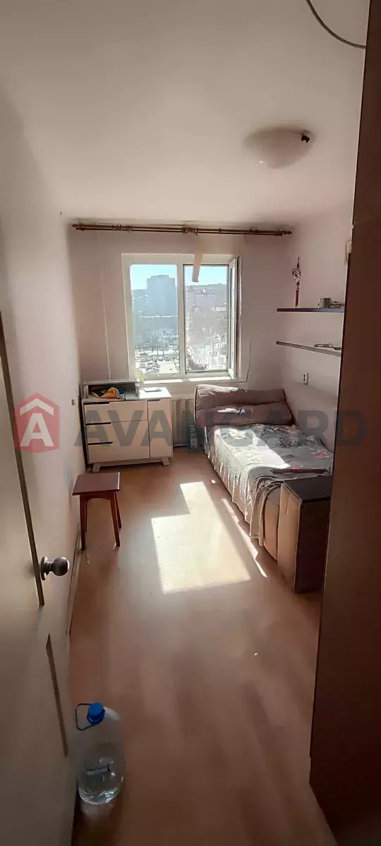 2 ��. ��������, 45/-/9 ��. �., 8/9 ������ ���� 4