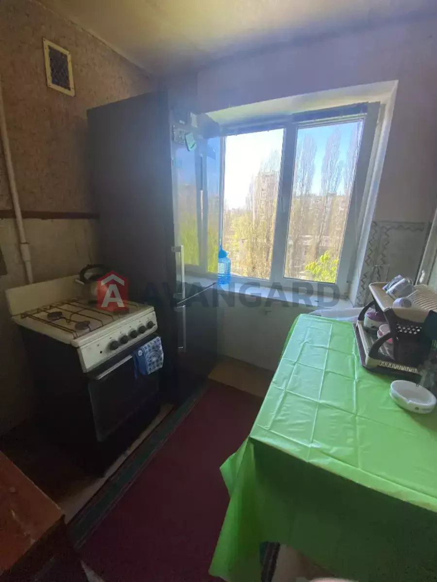 1 ��. ��������, 23/-/- ��. �., 5/9 ������ ���� 1