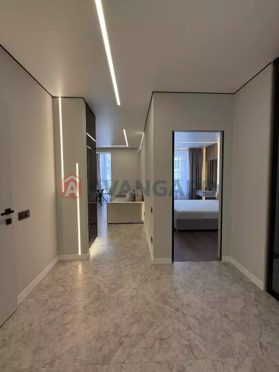 1 ����. ��������, 44/17/18 ��. �., 6/10 ���� ���� 3