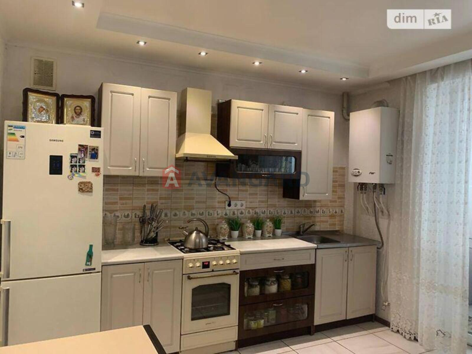 2 ��. ��������, 64/64/16 ��. �., 1/8 ������ ���� 1