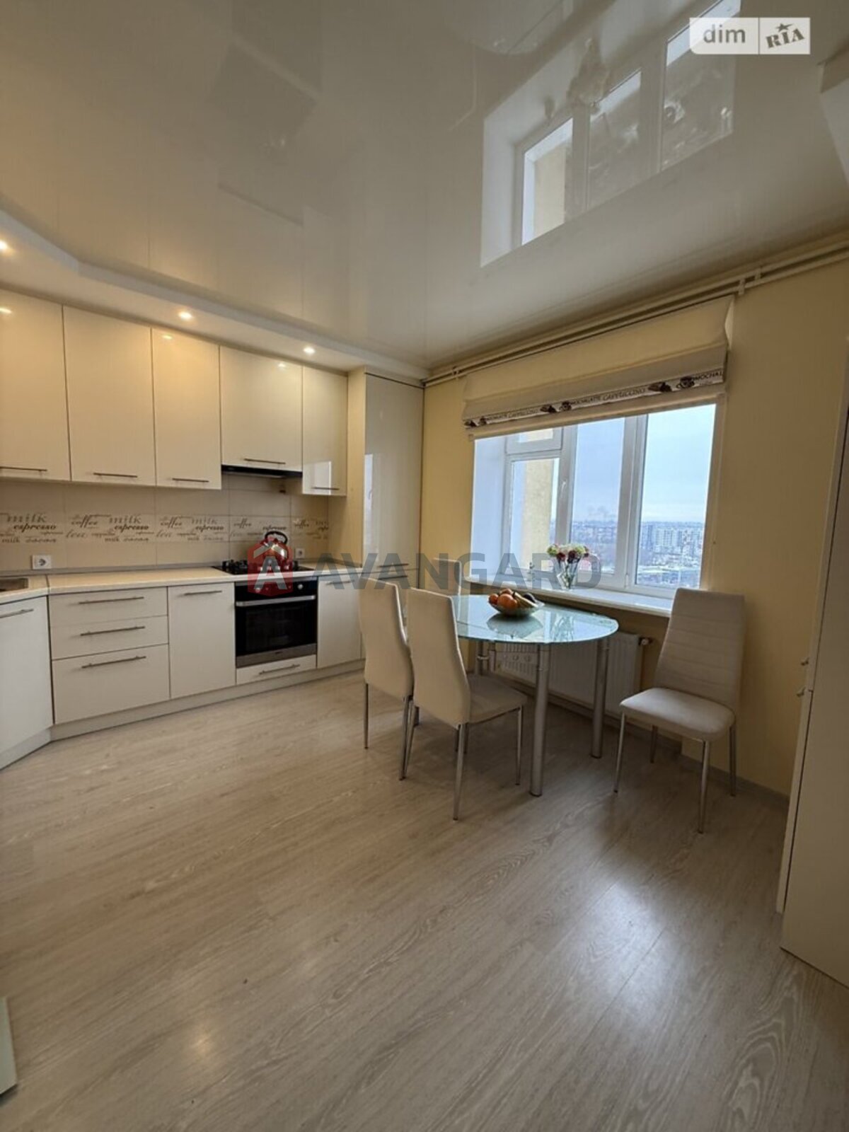 5 ��. ��������, 164/75/13 ��. �., 9/10 ������ ���� 3