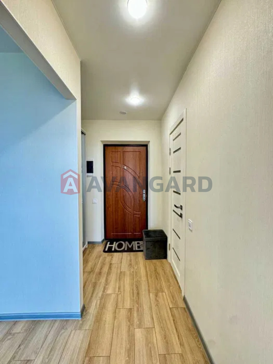 1 ��. ��������, 40/-/10 ��. �., 3/24 ������ ���� 10