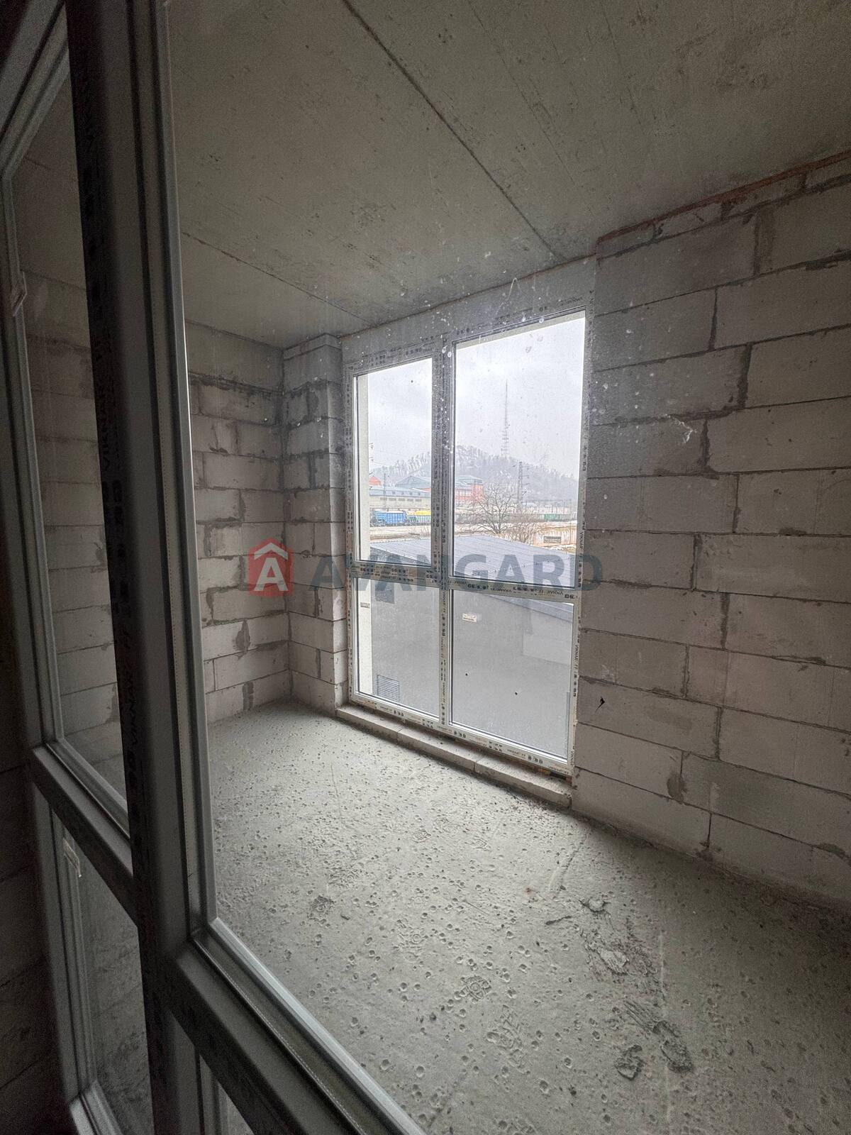 1 ��. ��������, 32/-/- ��. �., 3/6 ������ ���� 7