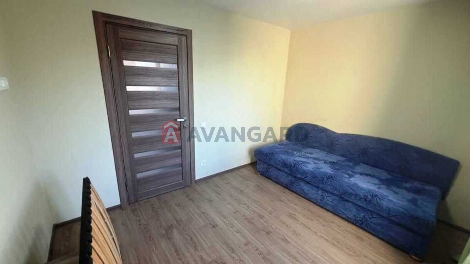 3 ��. ��������, 62/-/8 ��. �., 9/9 ������ ���� 11