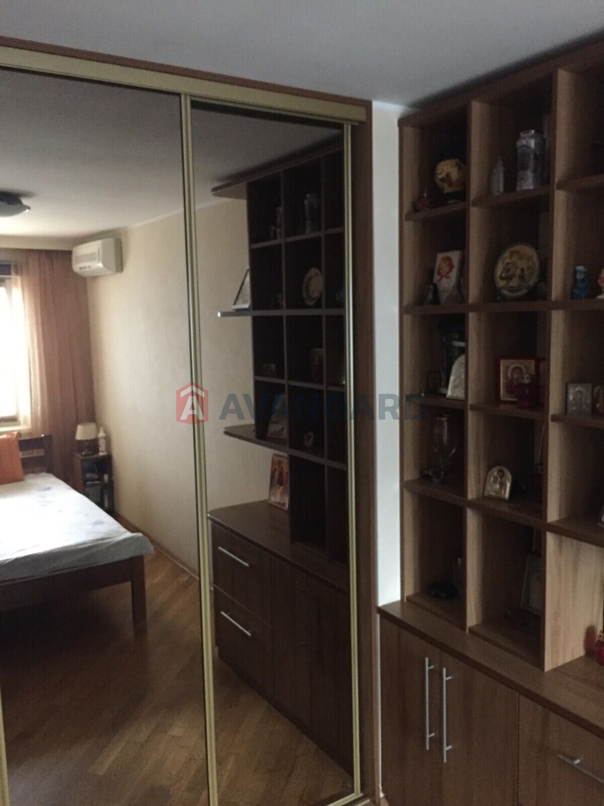 2 ����. ��������, 46/28/7 ��. �., 3/5 ���� ���� 11