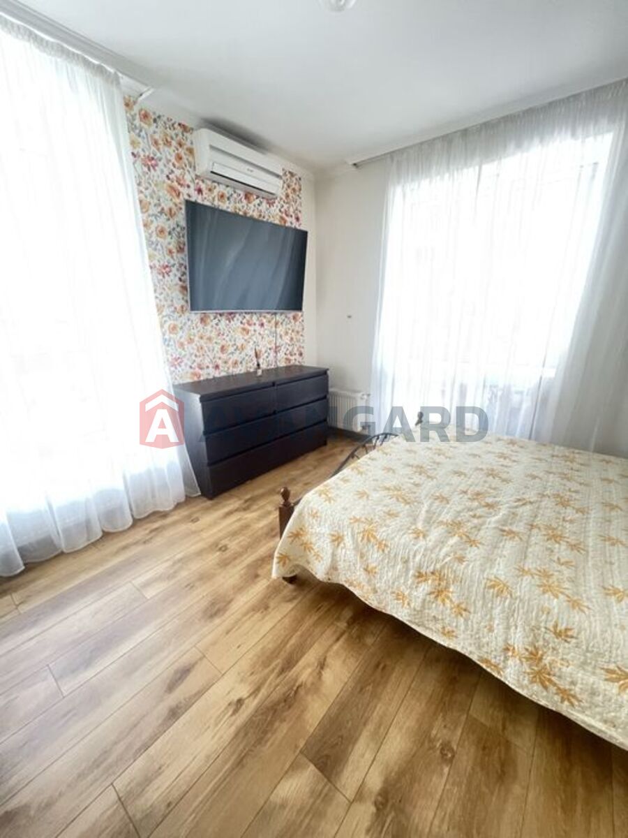 1 ��. ��������, 51/27/11 ��. �., 9/12 ������ ���� 7