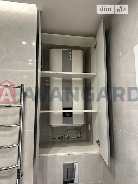 1 ��. ��������, 83/36.2/25 ��. �., 22/25 ������ ���� 12