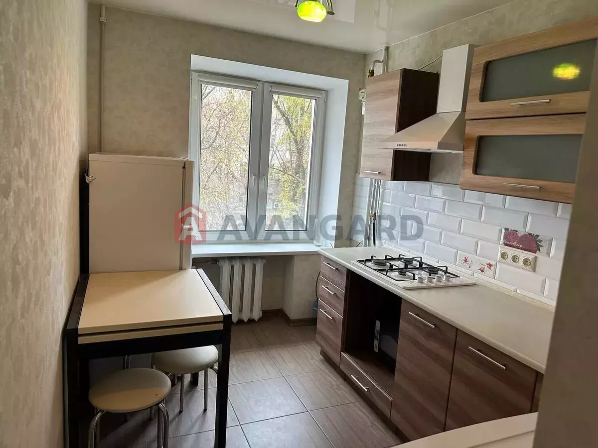 2 . , 41/-/11 . ., 4/9   1