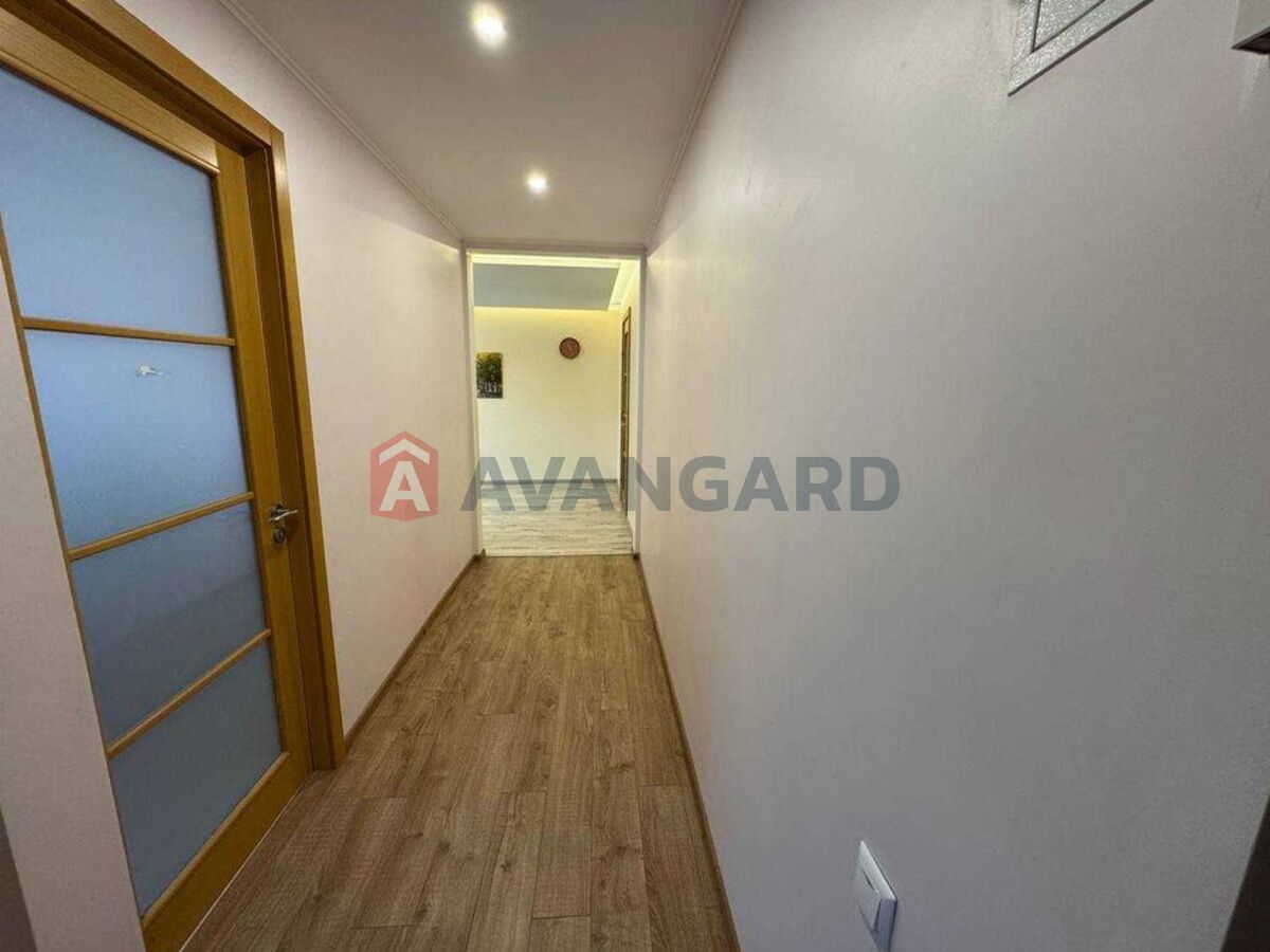 3 кім. квартира, 67/-/9,6 кв. м., 1/9 поверх фото 8 3 кім. квартира, 67/-/9,6 кв. м., 1/9 поверх фото 8