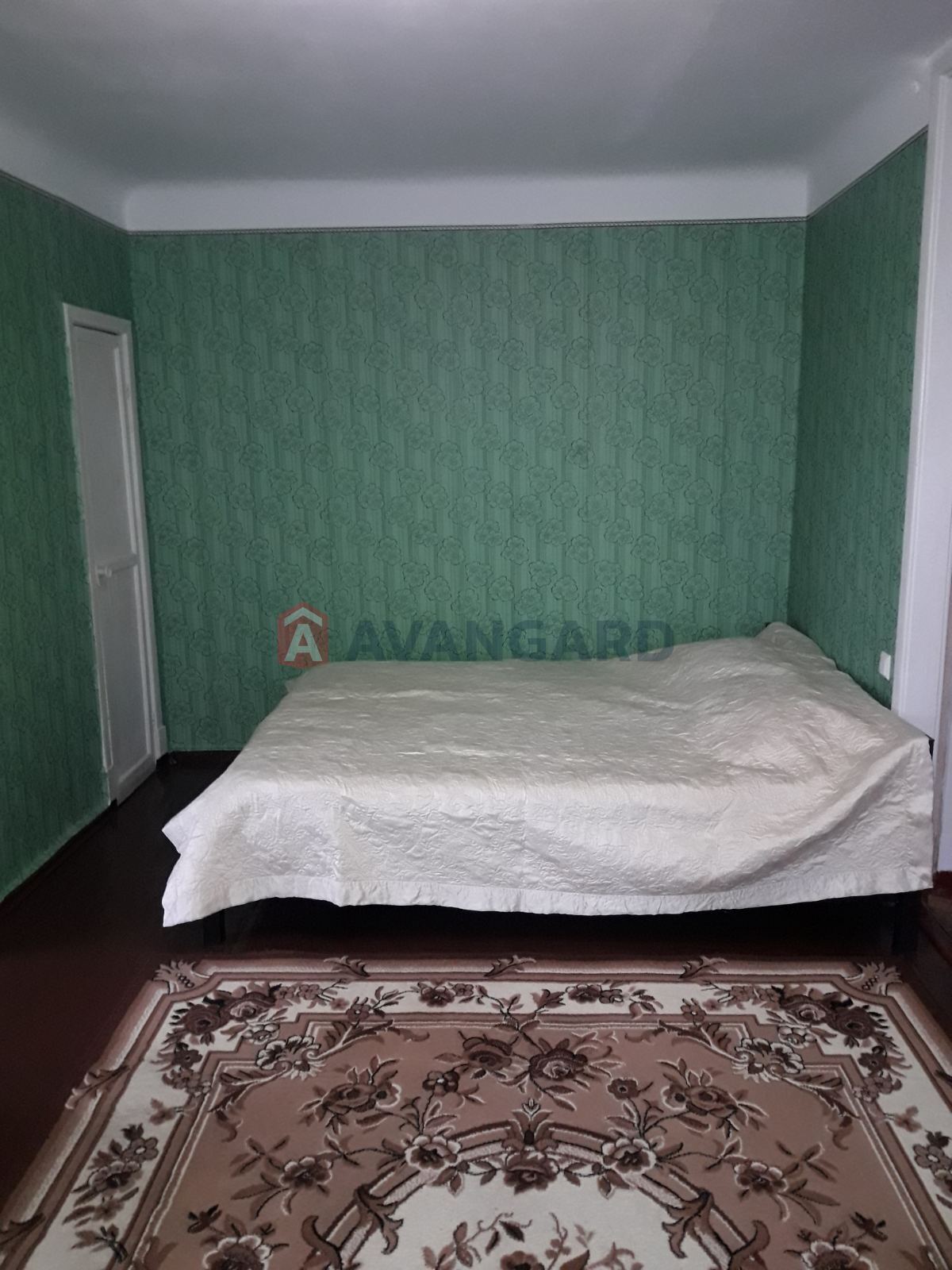 2 ��. ��������, 44/29/7 ��. �., 5/5 ������ ���� 10