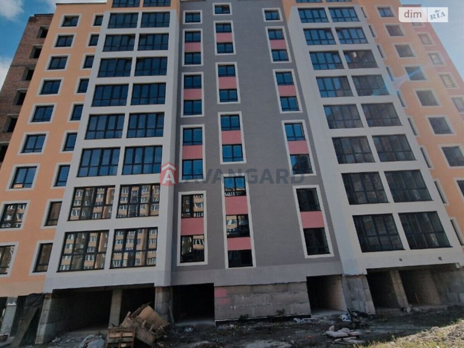 2 ��. ��������, 52/-/- ��. �., 9/10 ������ ���� 9