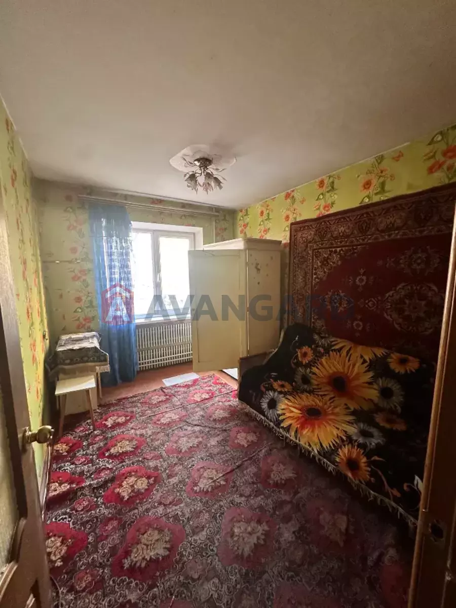 4 ��. ��������, 98/-/- ��. �., 2/9 ������ ���� 6