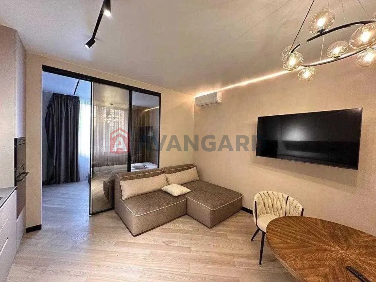 1 ��. ��������, 46/-/20 ��. �., 3/30 ������ ���� 6