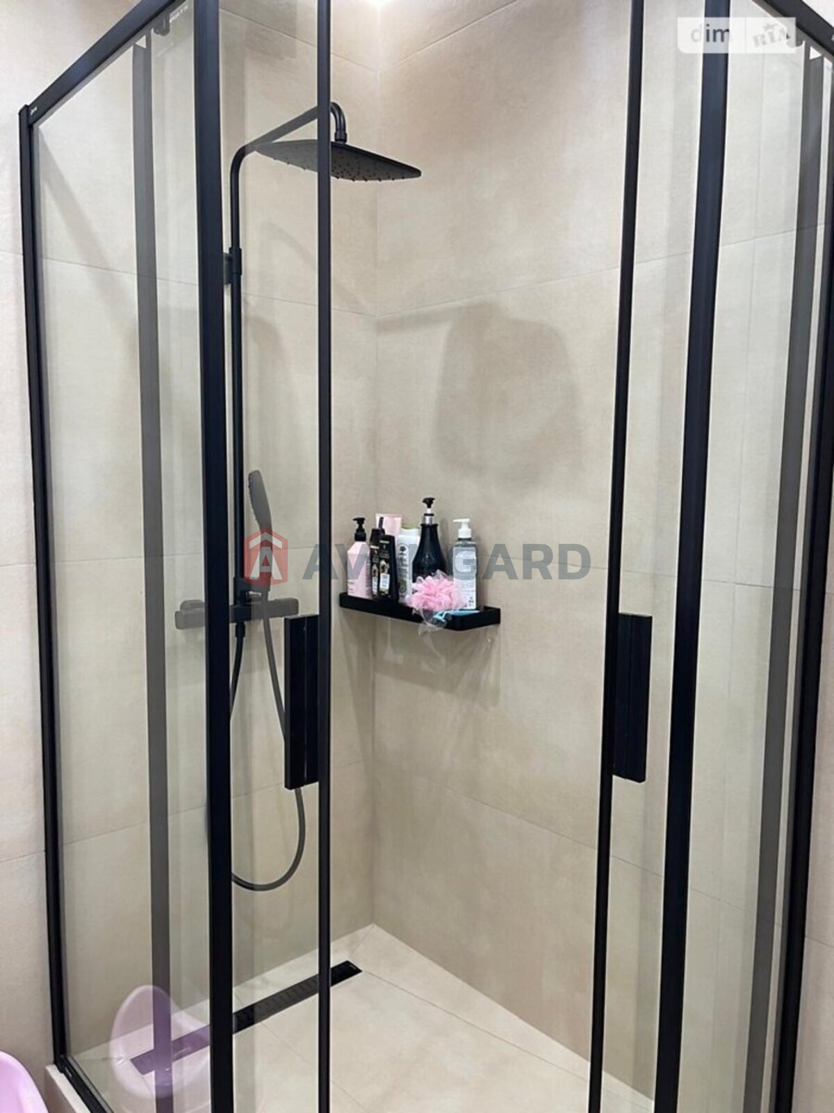 3 ��. ��������, 78/-/43 ��. �., 3/8 ������ ���� 17