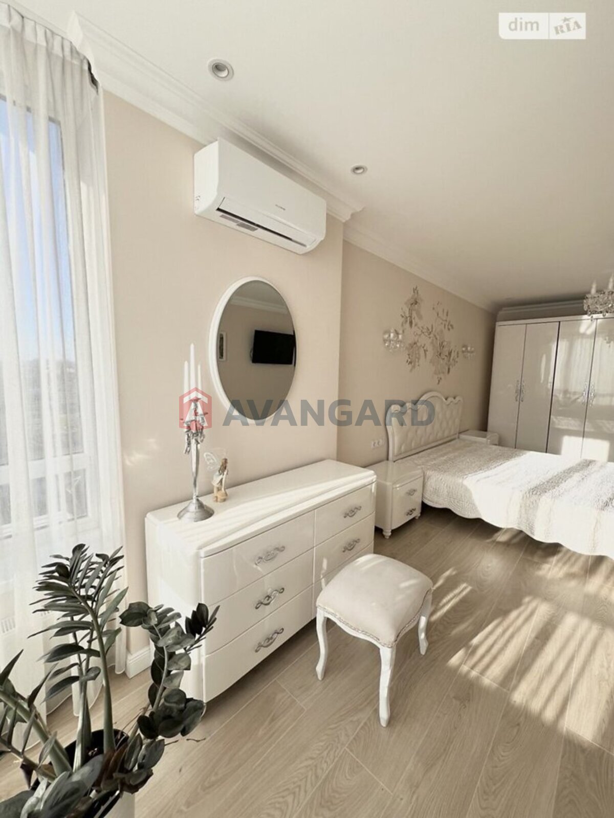 3 ��. ��������, 95/58/17 ��. �., 6/17 ������ ���� 5