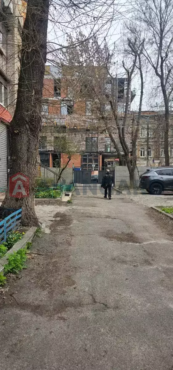 1 ��. ��������, 51/44/7 ��. �., 3/3 ������ ���� 25