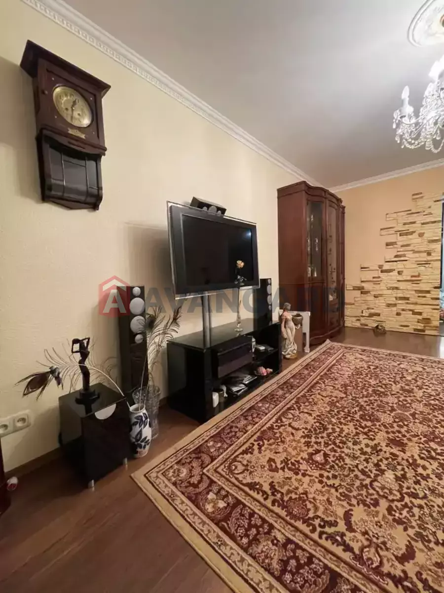 3 ����. ��������, 70/41/8 ��. �., 11/16 ���� ���� 8