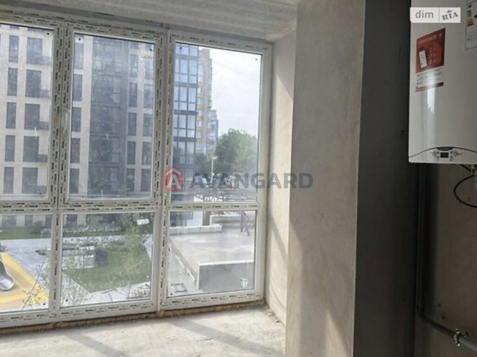 2 ��. ��������, 69/-/- ��. �., 3/10 ������ ���� 4