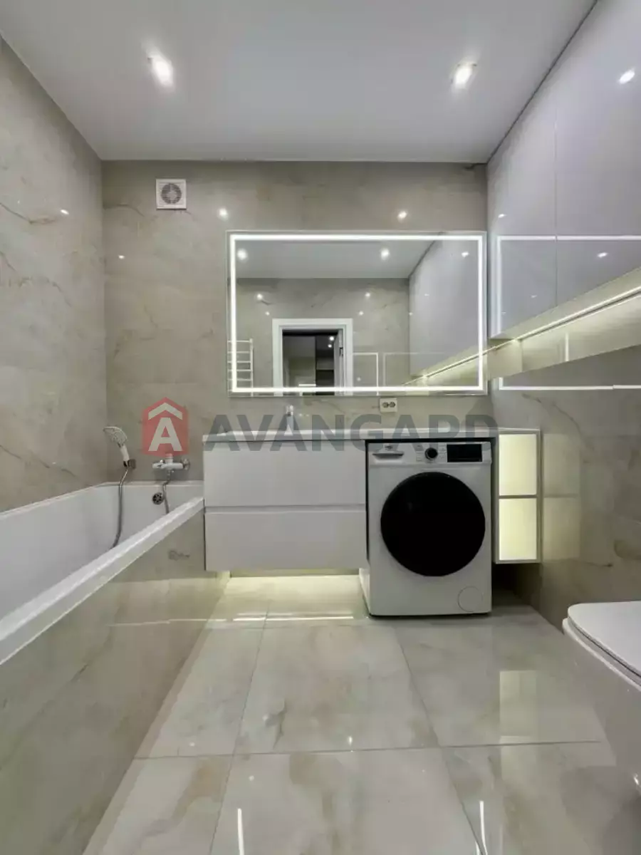 1 ����. ��������, 45/-/15 ��. �., 8/10 ���� ���� 8