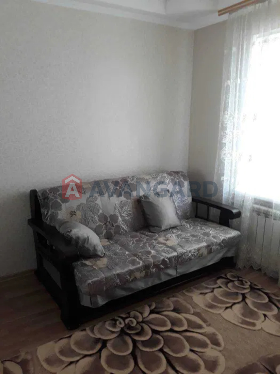 3 ��. ��������, 72/-/9 ��. �., 9/9 ������ ���� 6