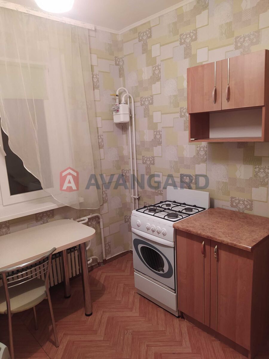 1 ��. ��������, 35/27/7 ��. �., 10/10 ������ ���� 7