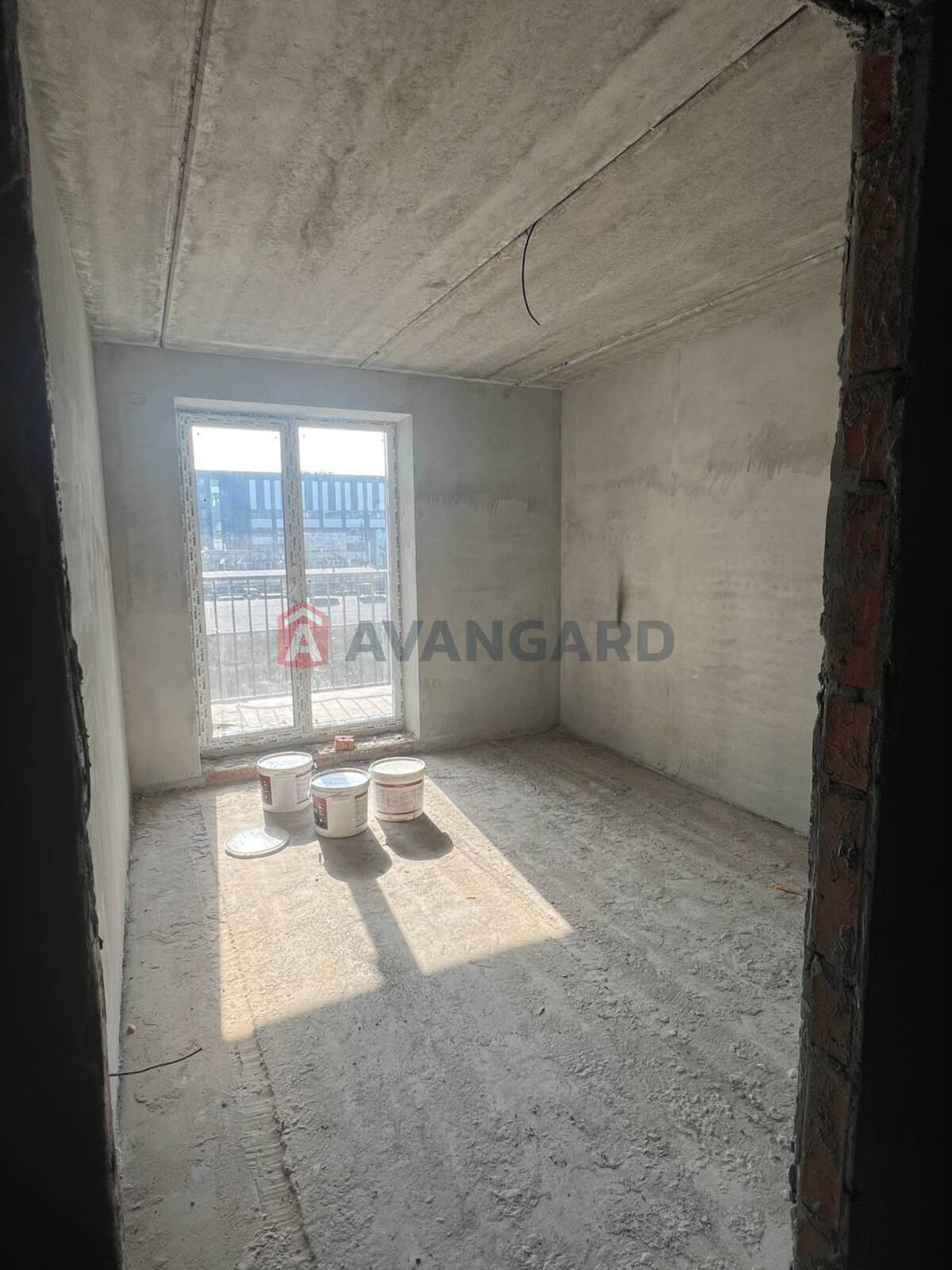 1 ��. ��������, 50.2/13.05/18.80 ��. �., 3/9 ������ ���� 9