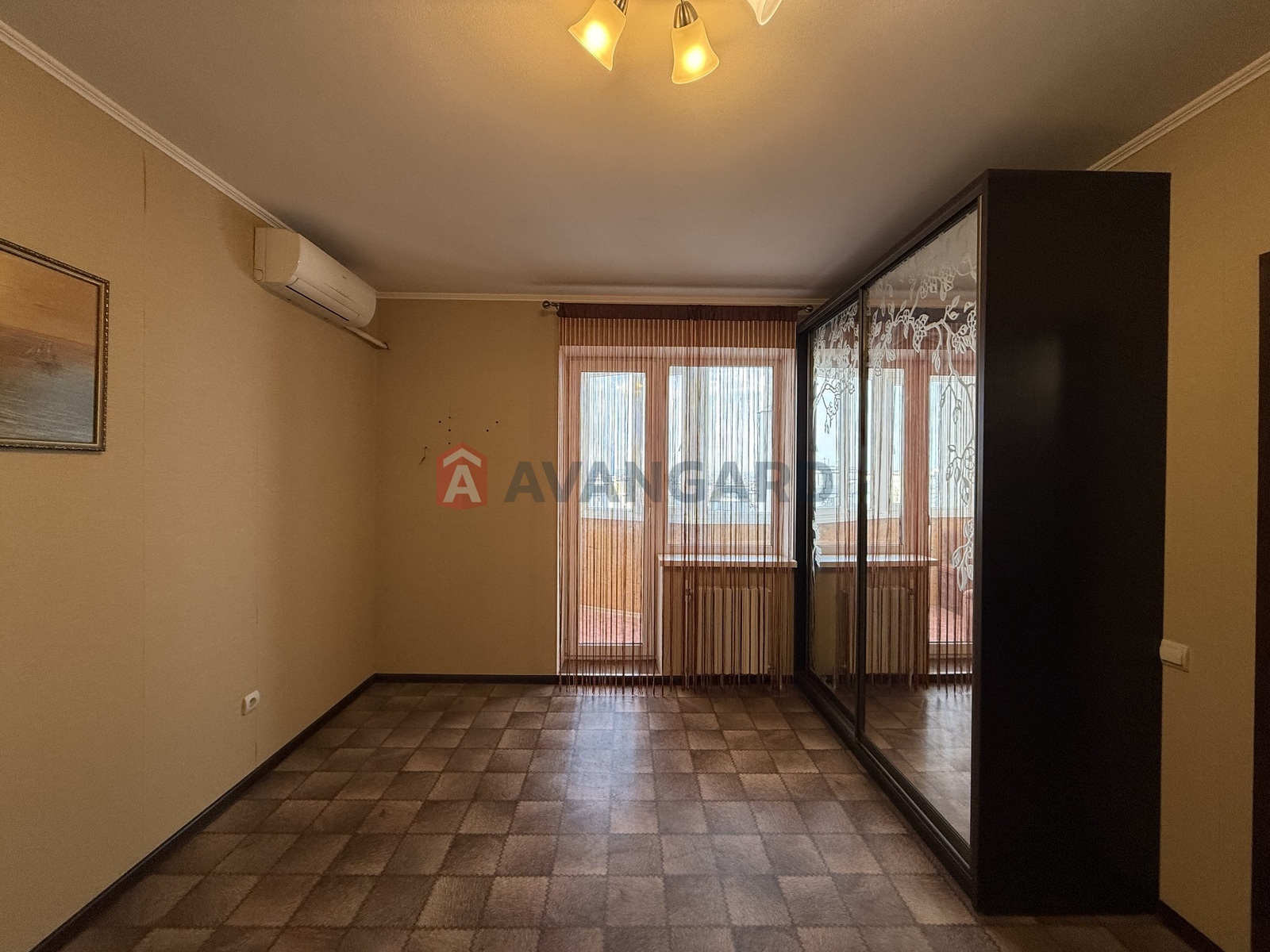 1 ��. ��������, 45/-/10 ��. �., 12/16 ������ ���� 3