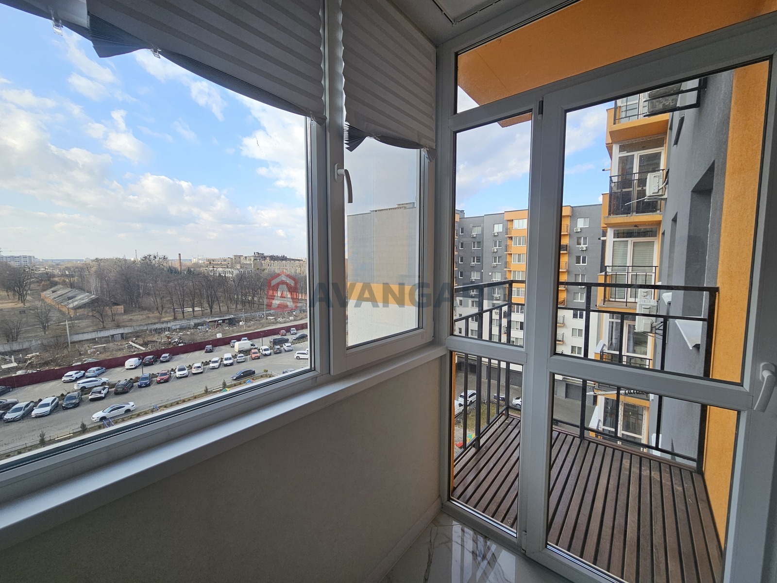 2 ��. ��������, 54/-/18 ��. �., 8/10 ������ ���� 6