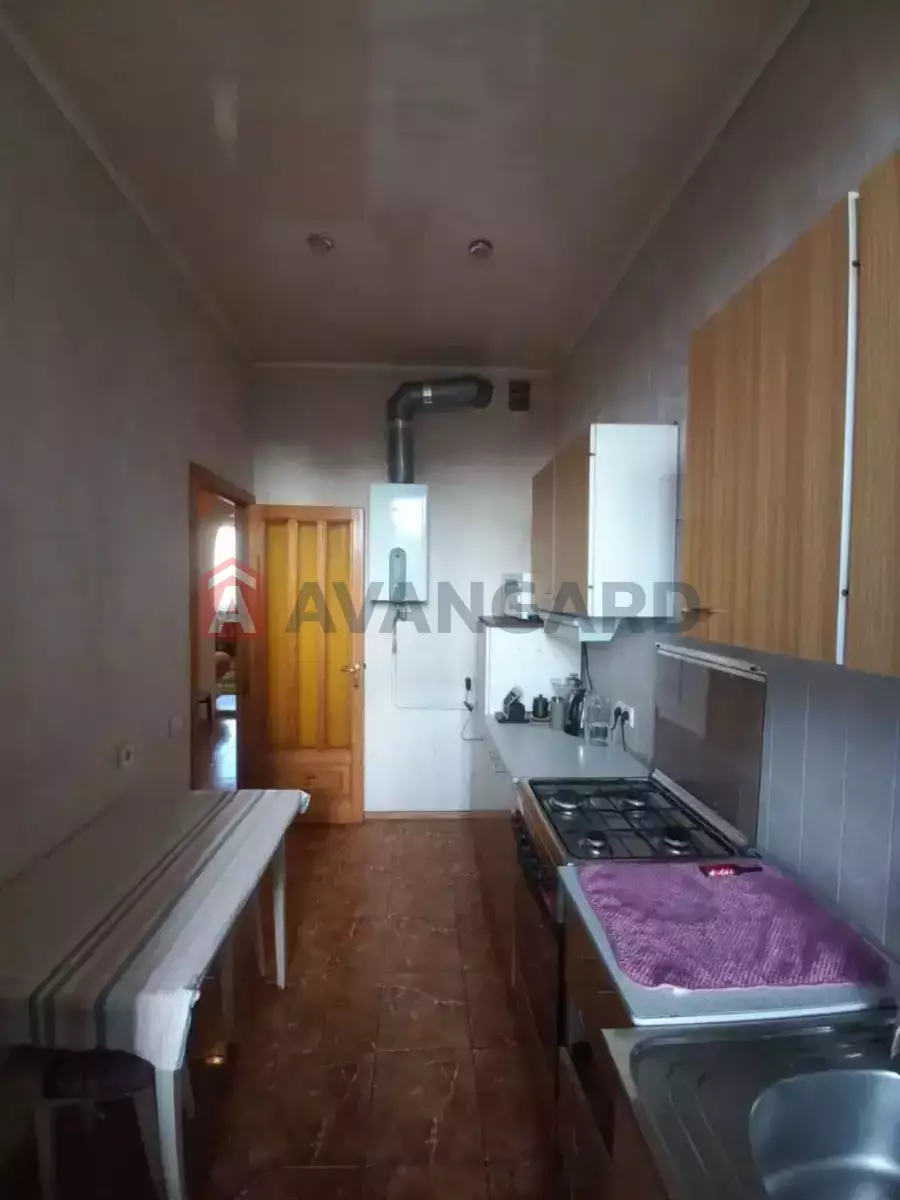 2 . , 52/-/- . ., 4/5   4