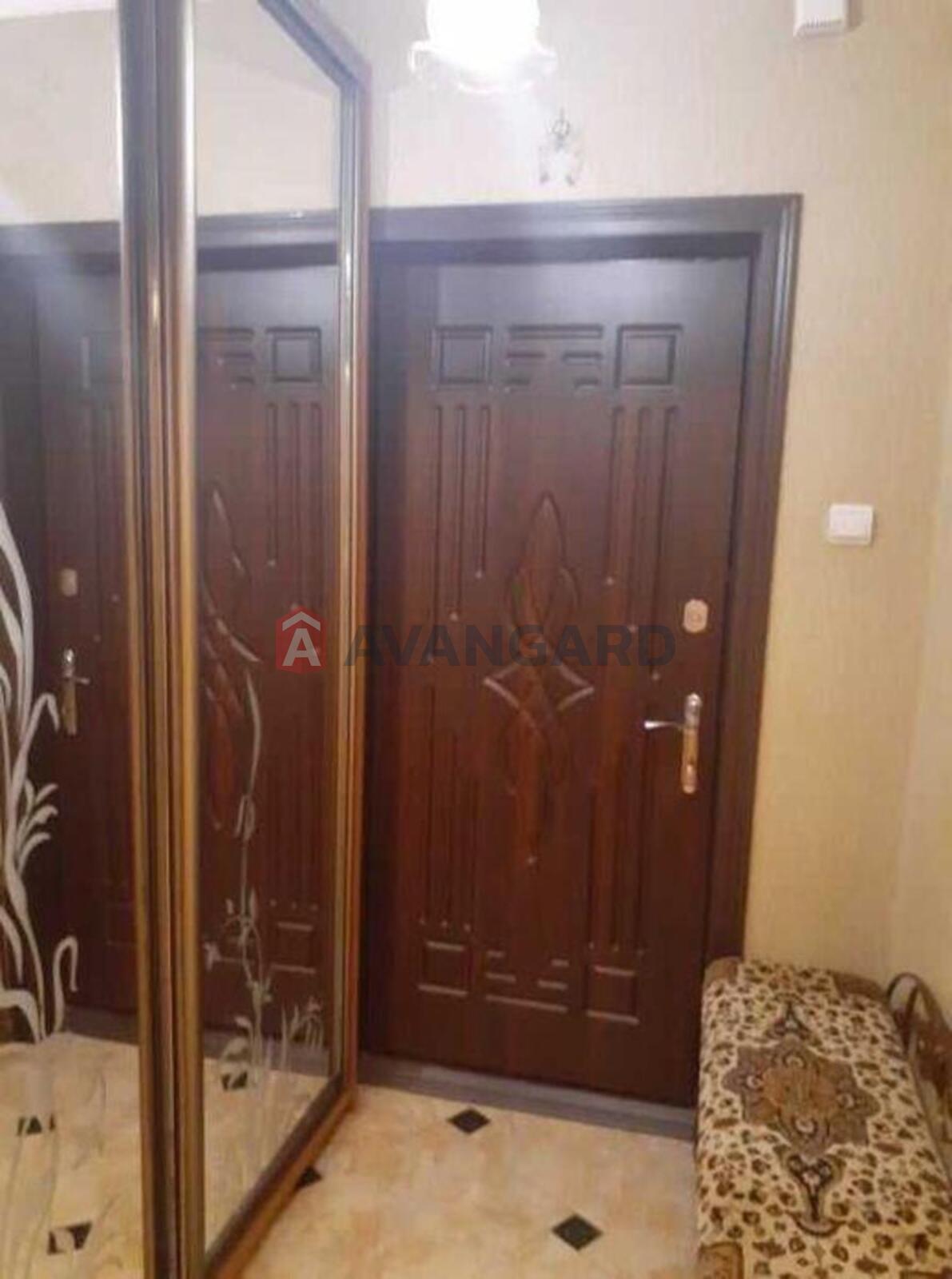 3 ����. ��������, 74/-/9 ��. �., 16/16 ���� ���� 11