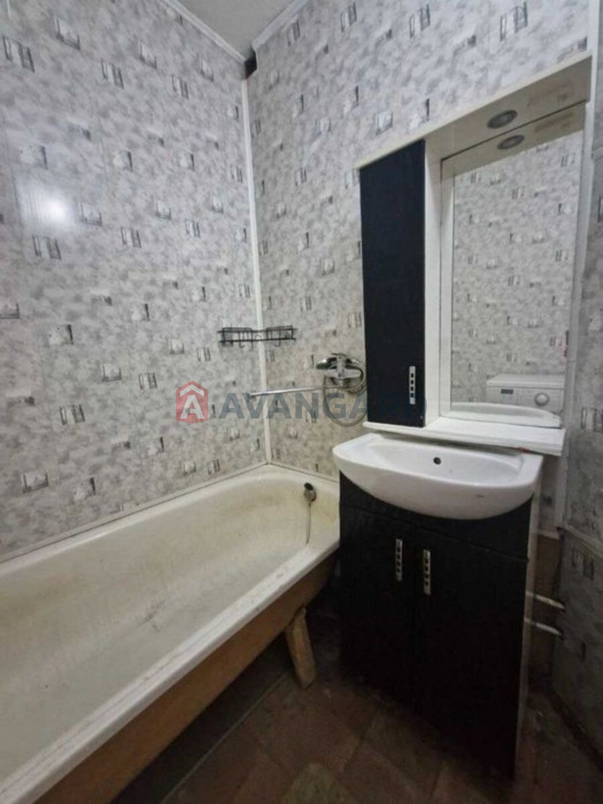 1 ��. ��������, 32/-/7 ��. �., 3/9 ������ ���� 9