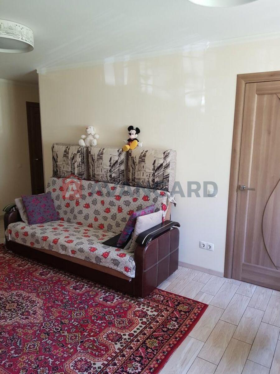 3 ��. ��������, 56/-/10 ��. �., 1/5 ������ ���� 16