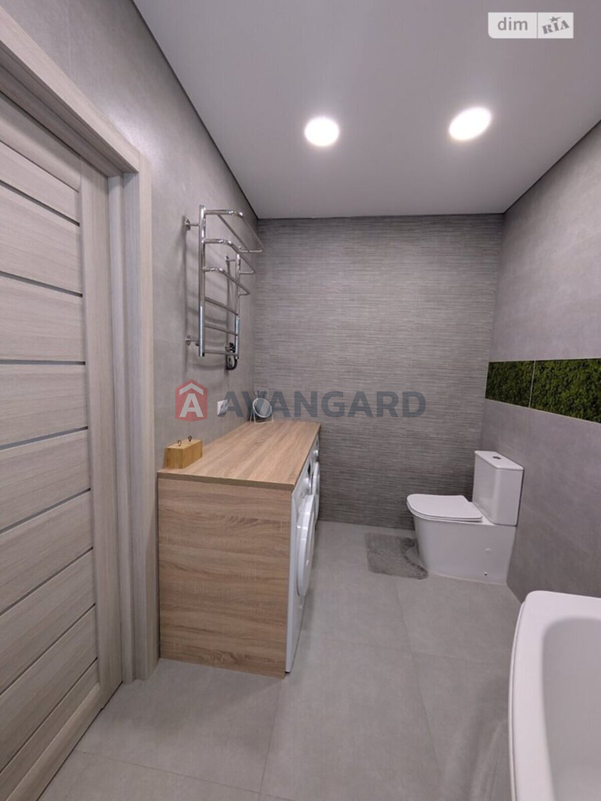 2 ����. ��������, 80/-/20 ��. �., 4/10 ���� ���� 13