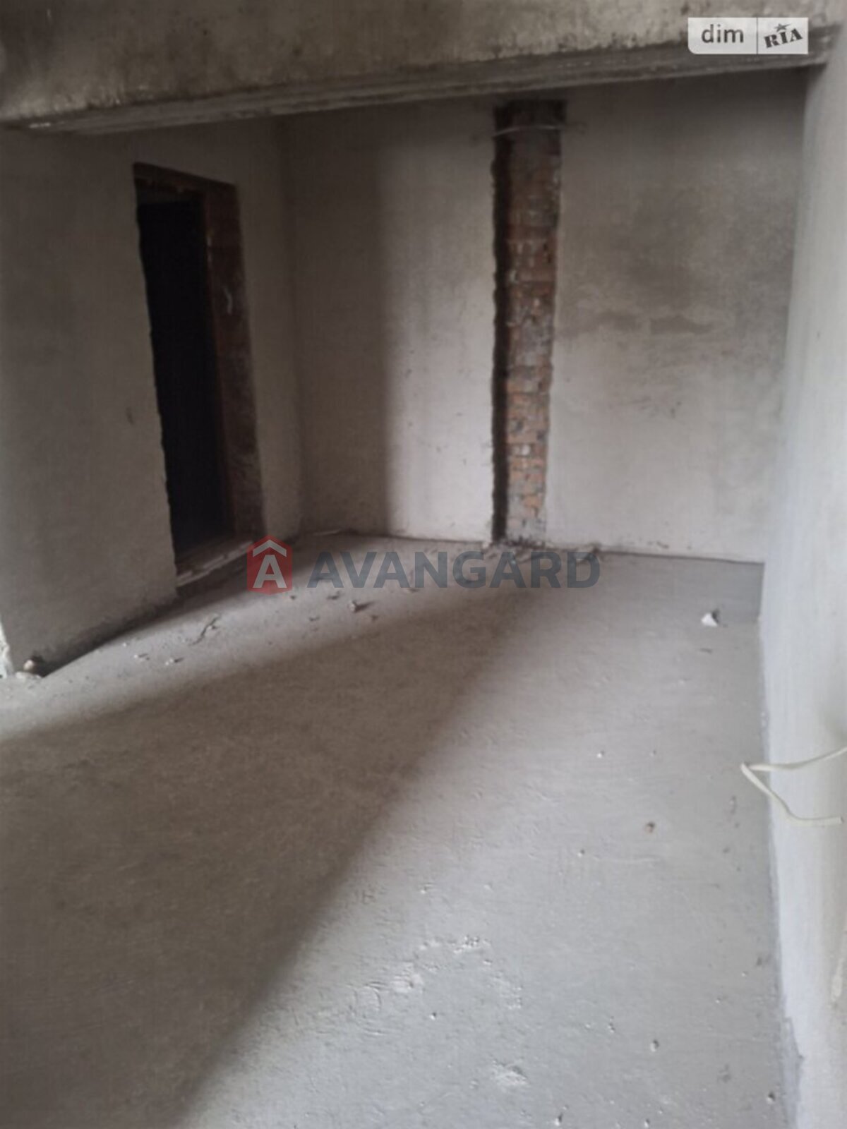 3 ��. ��������, 98/47/15 ��. �., 8/10 ������ ���� 8